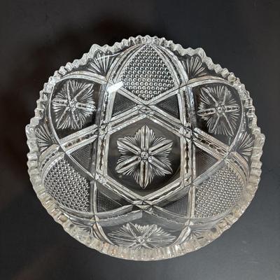 LOT 378: Vintage Cut Crystall Collection including a Waterford Glass