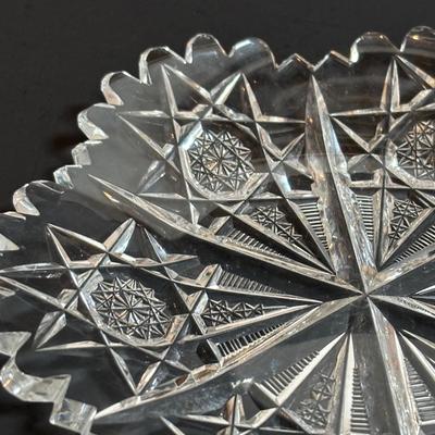 LOT 378: Vintage Cut Crystall Collection including a Waterford Glass