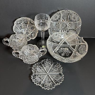 LOT 378: Vintage Cut Crystall Collection including a Waterford Glass