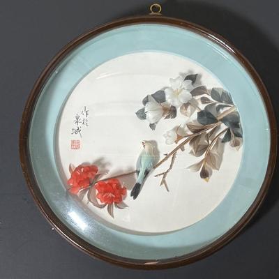 LOT 382: Home Decor Geisha Girl Print on Canvas & Set of 3 Round Japanese 3D Art Shadow Boxes