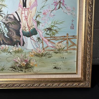 LOT 382: Home Decor Geisha Girl Print on Canvas & Set of 3 Round Japanese 3D Art Shadow Boxes