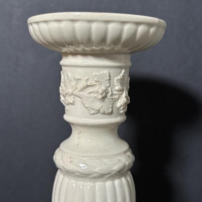 LOT 383: Vintage Wedgewood Queen's Ware Collection & Jasperware Creamer