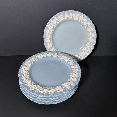 LOT 384: Vintage Wedgewood Queen's Ware Embossed China Collection