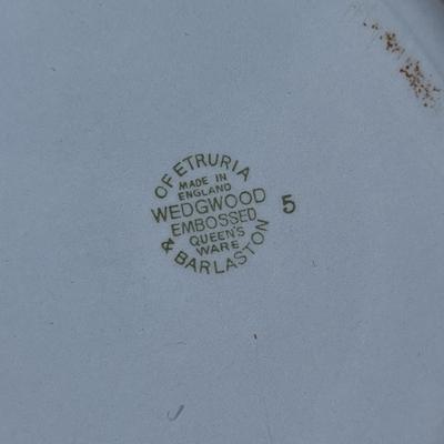 LOT 384: Vintage Wedgewood Queen's Ware Embossed China Collection