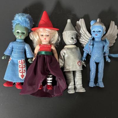 LOT 385: McDonald's Happy Meal Toy: Wizard of Oz Madame Alexander Dolls