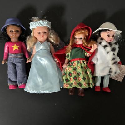 LOT 390: McDonalds Happy Meals Toys: Madame Alexanderia Dolls