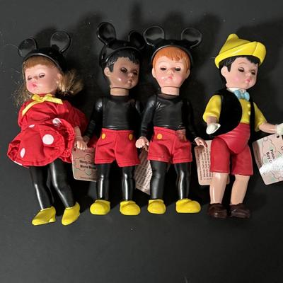 LOT 390: McDonalds Happy Meals Toys: Madame Alexanderia Dolls