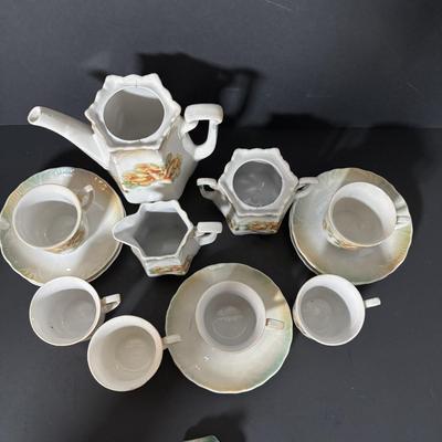 LOT 391: Time for a Tea Party: Limoges, Germany, Austria, Unmarked