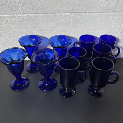 LOT 393: Cobalt Blue Dessert Glasses & Mugs