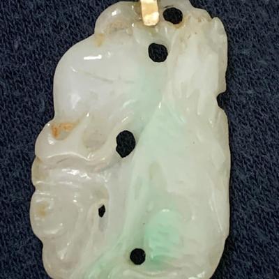 Jade Pendant w/ 14k Yellow Gold Clasp