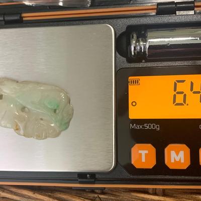 Jade Pendant w/ 14k Yellow Gold Clasp