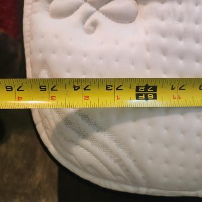 Queen Bed Tempur Pedic Ease Power Base w Clean Kingsdown Mattress