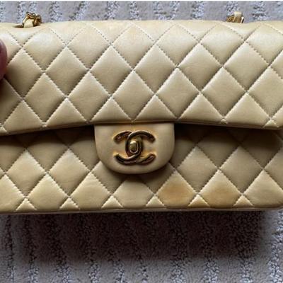 Chanel classic double flap