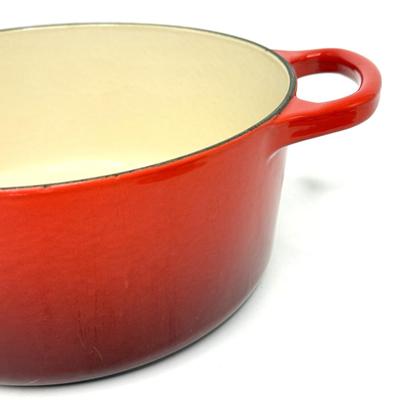 Le Creuset 3-1/2 Quart Pot With Lid