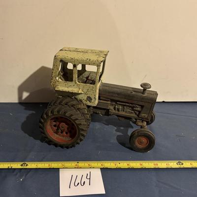 Vintage International Harvester 1456 Diecast Tractor