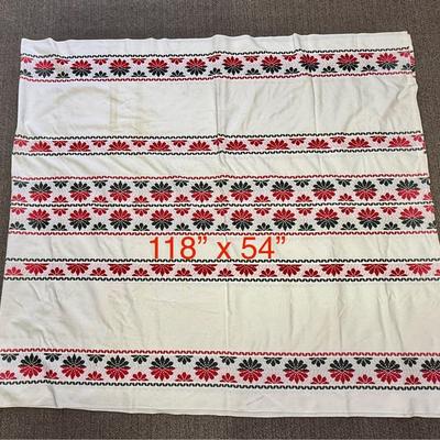 Tablecloth Vintage Damascus Cotton red green black on white