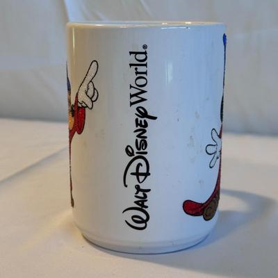 Disney Collector’s Items (SR-DZ)