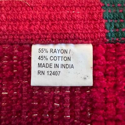 Several Table Linens, Napkins, Placemats, and More (SR-DZ)