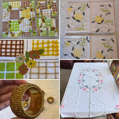 Several Table Linens, Napkins, Placemats, and More (SR-DZ)