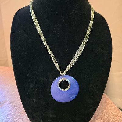 Lot of 2 Necklaces