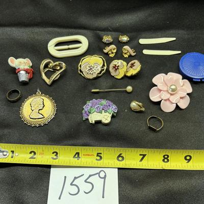 Jewelry Lot