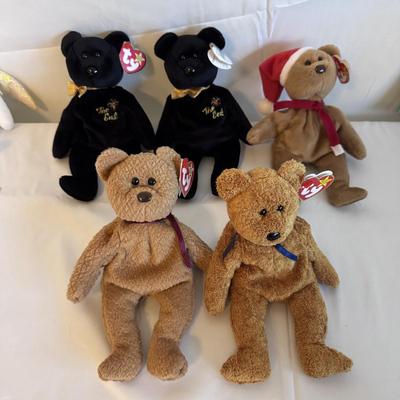 Over Thirty Collector’s Beanie Babies and More (PB-DZ)