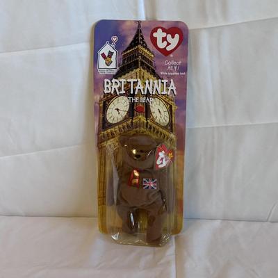 Over Thirty Collector’s Beanie Babies and More (PB-DZ)