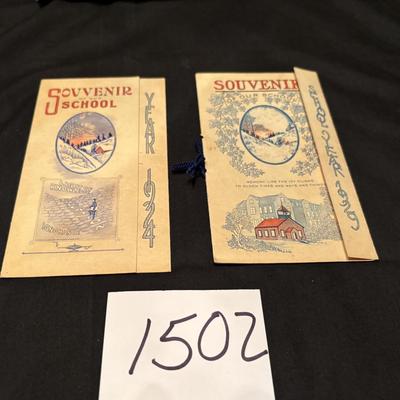 Vintage Country School Class Souvenir