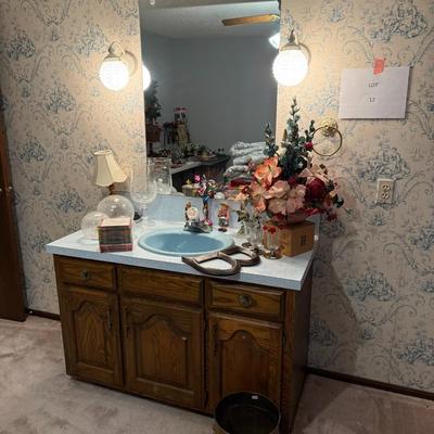 Decorative items, CD's, gift bags, photo albums