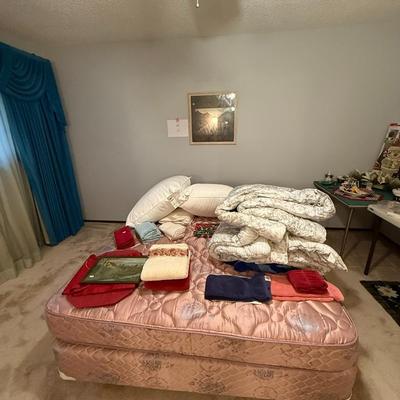 Full Size Bed and Linens
