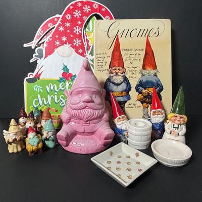 LOT 405: It's All About the Gnomes: Book, Christmas Yard Signs, Unieboek B.V. 1979 & More
