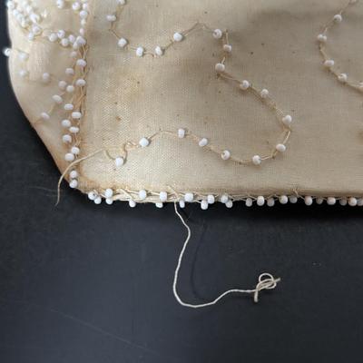 LOT 411: Vintage Ladies Purses: Draw String Beaded, Floral Petit Point Embroidery & Rhinestone/Sequence Evening