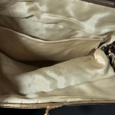 LOT 412: Vintage Evening Handbags