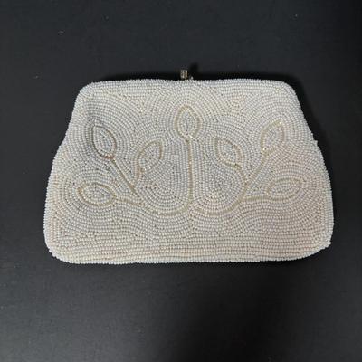 LOT 412: Vintage Evening Handbags