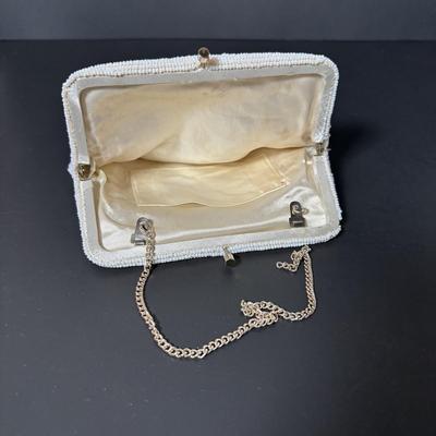 LOT 412: Vintage Evening Handbags