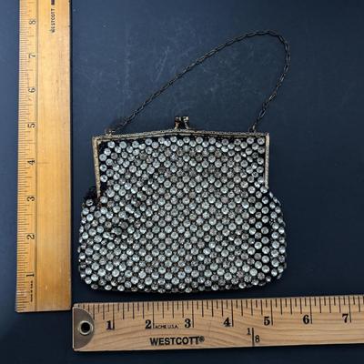 LOT 412: Vintage Evening Handbags