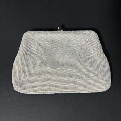 LOT 412: Vintage Evening Handbags