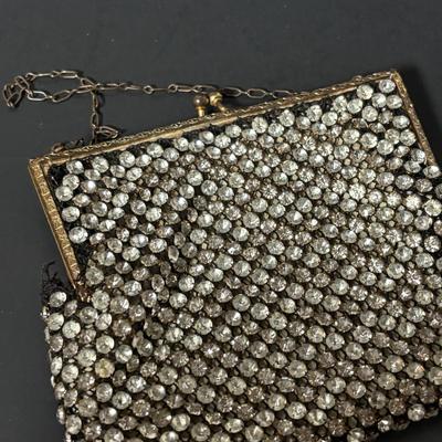 LOT 412: Vintage Evening Handbags