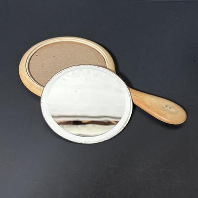 LOT 414: Vintage Art Nouveau Hand Mirror, Black Glass Atomizer w/Swans & Compact