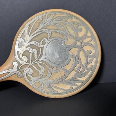 LOT 414: Vintage Art Nouveau Hand Mirror, Black Glass Atomizer w/Swans & Compact