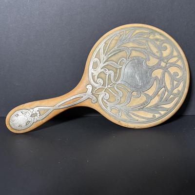 LOT 414: Vintage Art Nouveau Hand Mirror, Black Glass Atomizer w/Swans & Compact