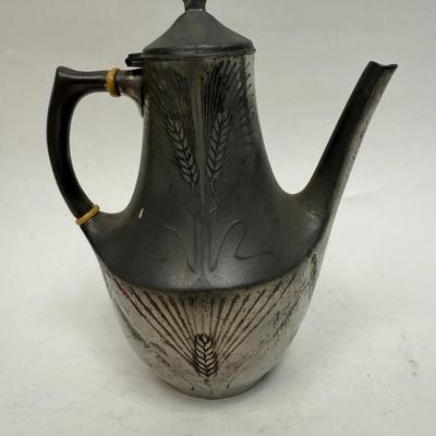 Vintage Art Nouveau Kayserzinn-Style Teapot with Hinged Lid