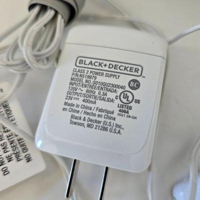 BLACK+DECKER Cordless Hand Vac – BDH2000PL With all mount charger