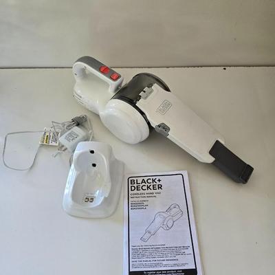 BLACK+DECKER Cordless Hand Vac – BDH2000PL With all mount charger