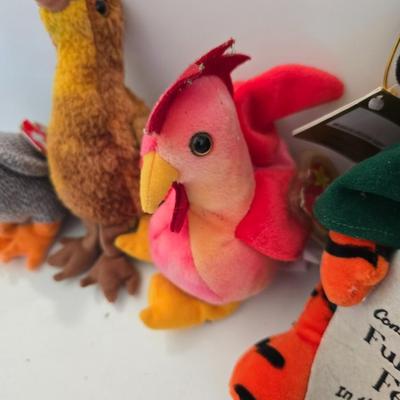 Lot of 7 Stuffed Animals – TY Beanie Baby & Character Plushes