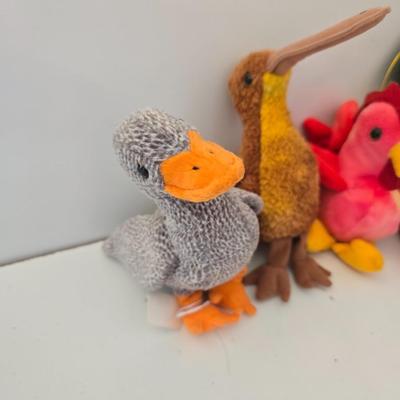 Lot of 7 Stuffed Animals – TY Beanie Baby & Character Plushes