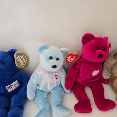 Lot of 7 Collectible Teddy Bears – TY Beanies