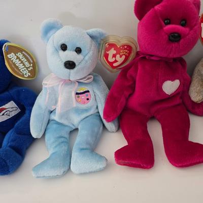 Lot of 7 Collectible Teddy Bears – TY Beanies
