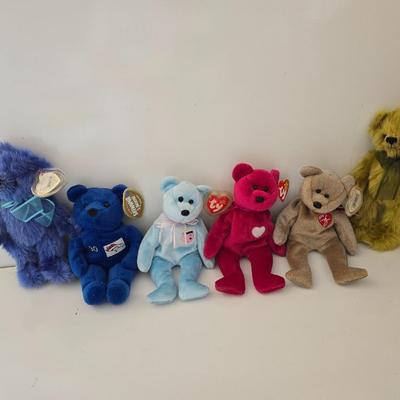 Lot of 7 Collectible Teddy Bears – TY Beanies