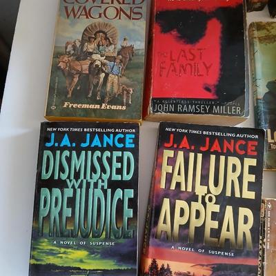 Lot of 25+ Western & Suspense Paperbacks – Louis L’Amour, J.A. Jance, and More